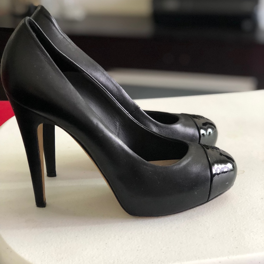 CHANEL Black Platform Patent Leather Toe Pumps